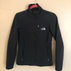 The North Face- Windwall jacket